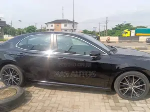 Toyota Camry 2022 Black
