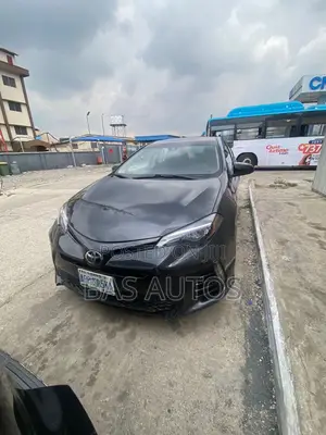 Toyota Corolla 2017 Black