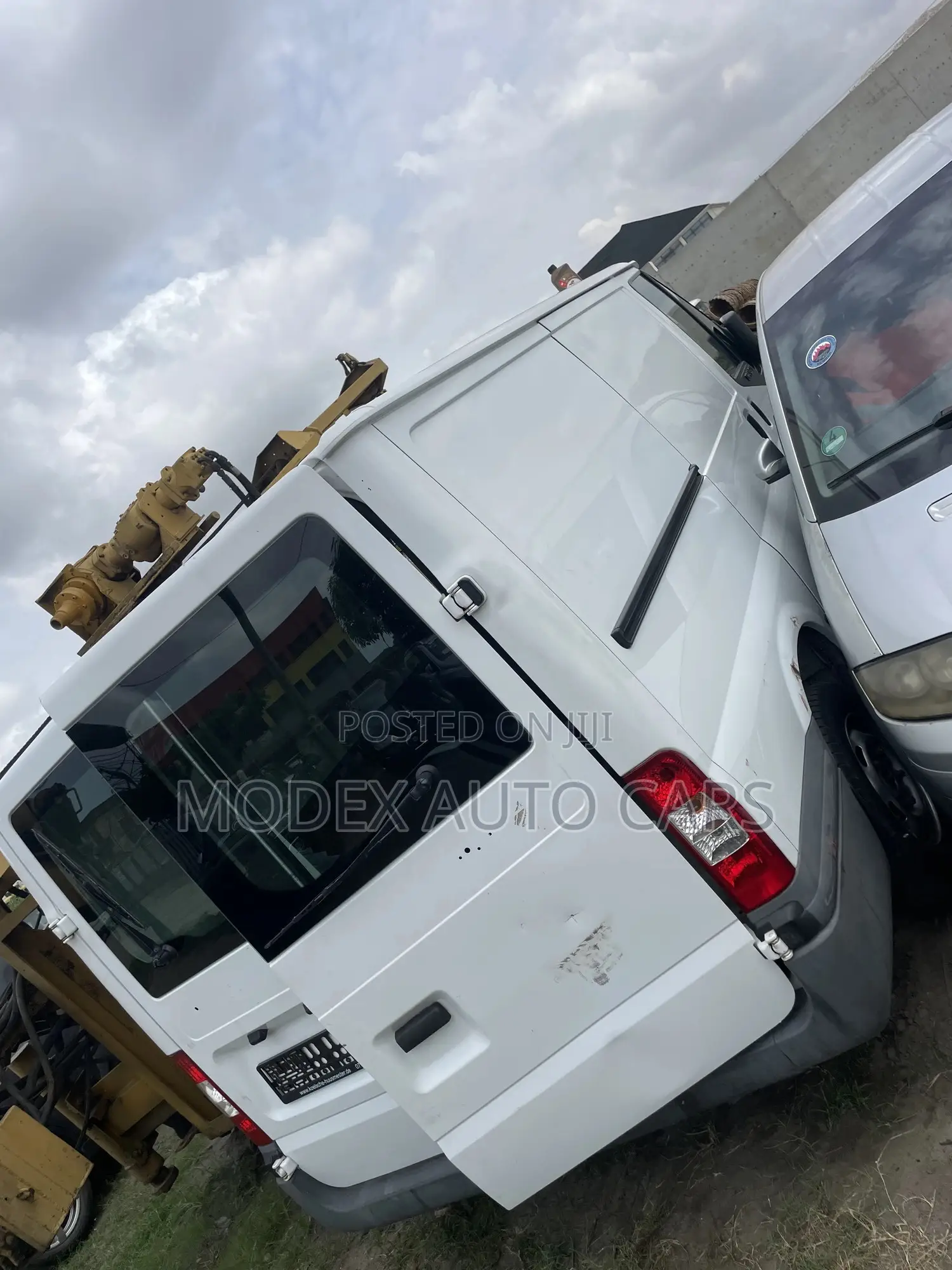 Ford Transit 2004 White