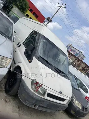 Ford Transit 2005 White