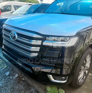 New Toyota Land Cruiser 2025 Matt Black