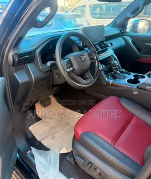 New Toyota Land Cruiser 2025 Matt Black