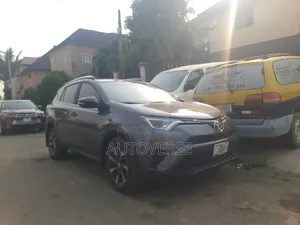 Toyota RAV4 2014 Gray