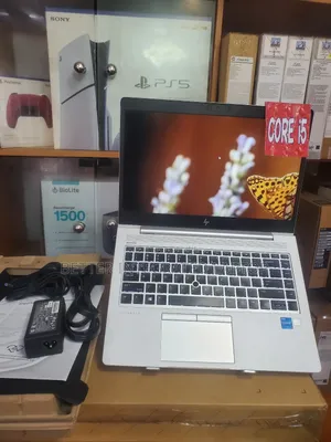 New Laptop HP EliteBook 720 G2 8GB Intel Core 5 SSD 1T