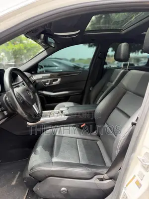 Mercedes-Benz E350 Base 4Matic Sedan AWD (3.5L 6cyl 7A) 2015 White