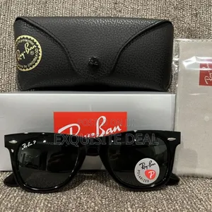 Ray Ban Wayfarer Classic Sunglasses