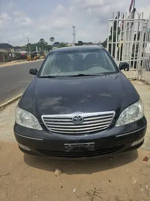 Toyota Camry XLE 4dr Sedan (2.4L 4cyl 4A) 2004 Black