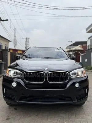 BMW X5 sDrive35i 4x2 (3.0L 6cyl 8A) 2016 Black