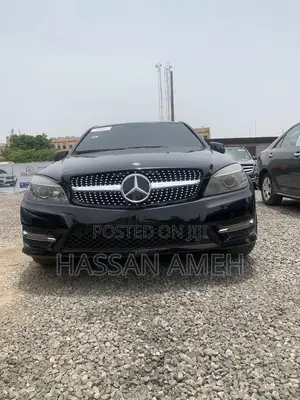 Mercedes-Benz C300 2011 Black