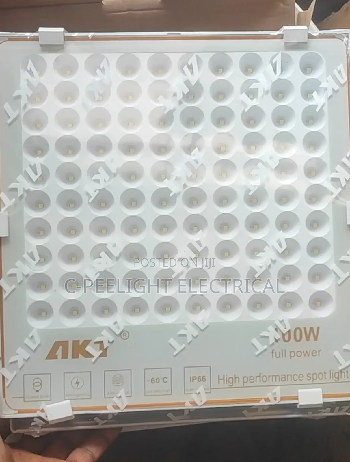 Akt Led Halogen Light