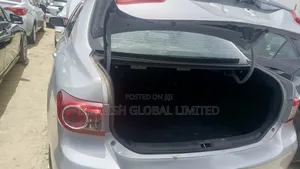 Toyota Corolla LE 4dr Sedan (1.8L 4cyl 4A) 2013 Silver