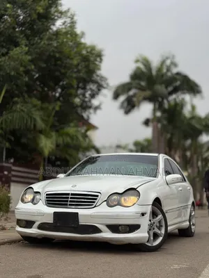 Mercedes-Benz C230 2007 White