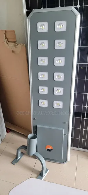 100w 12eye Solar Street Light
