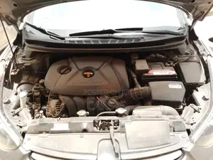 Hyundai Elantra 2011 Gray