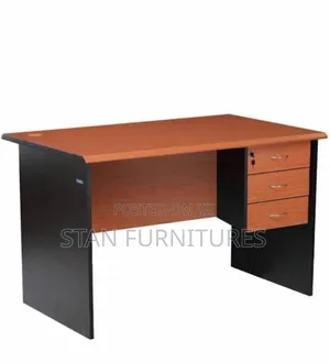 Office Table 4ft 001