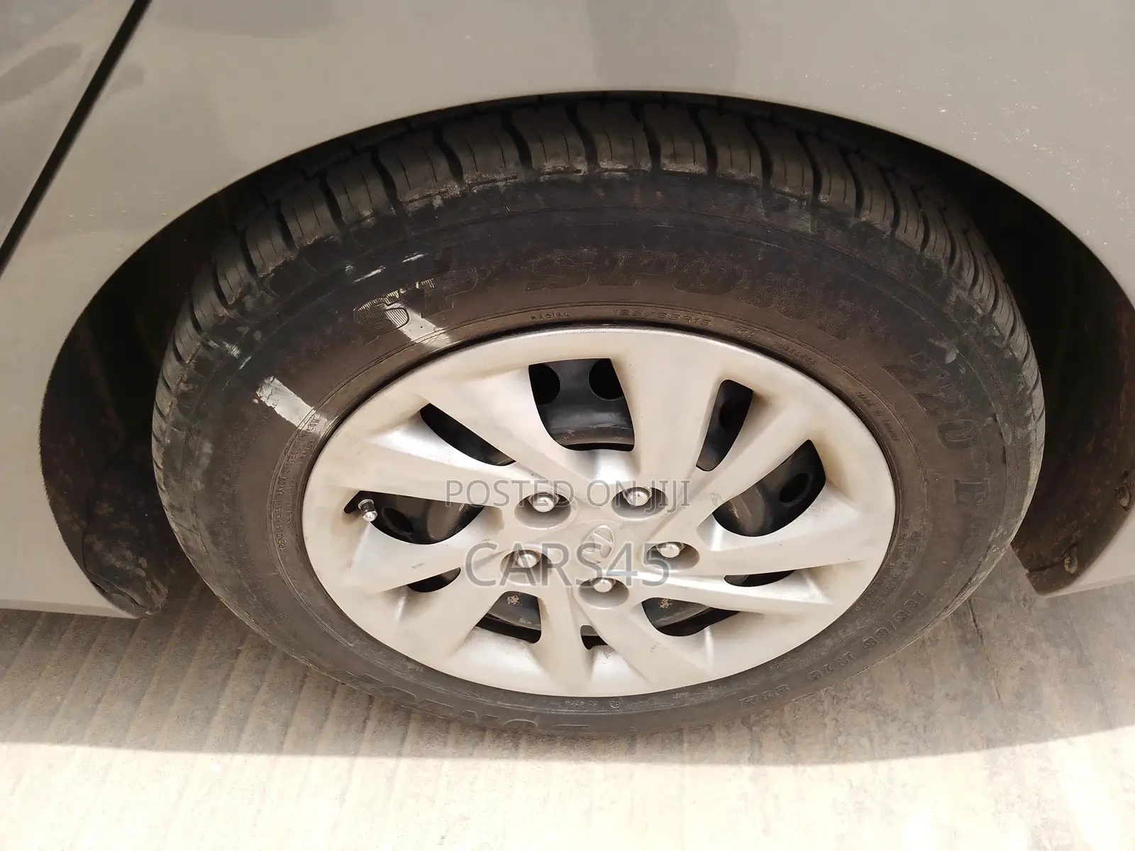 Hyundai Elantra 2011 Gray