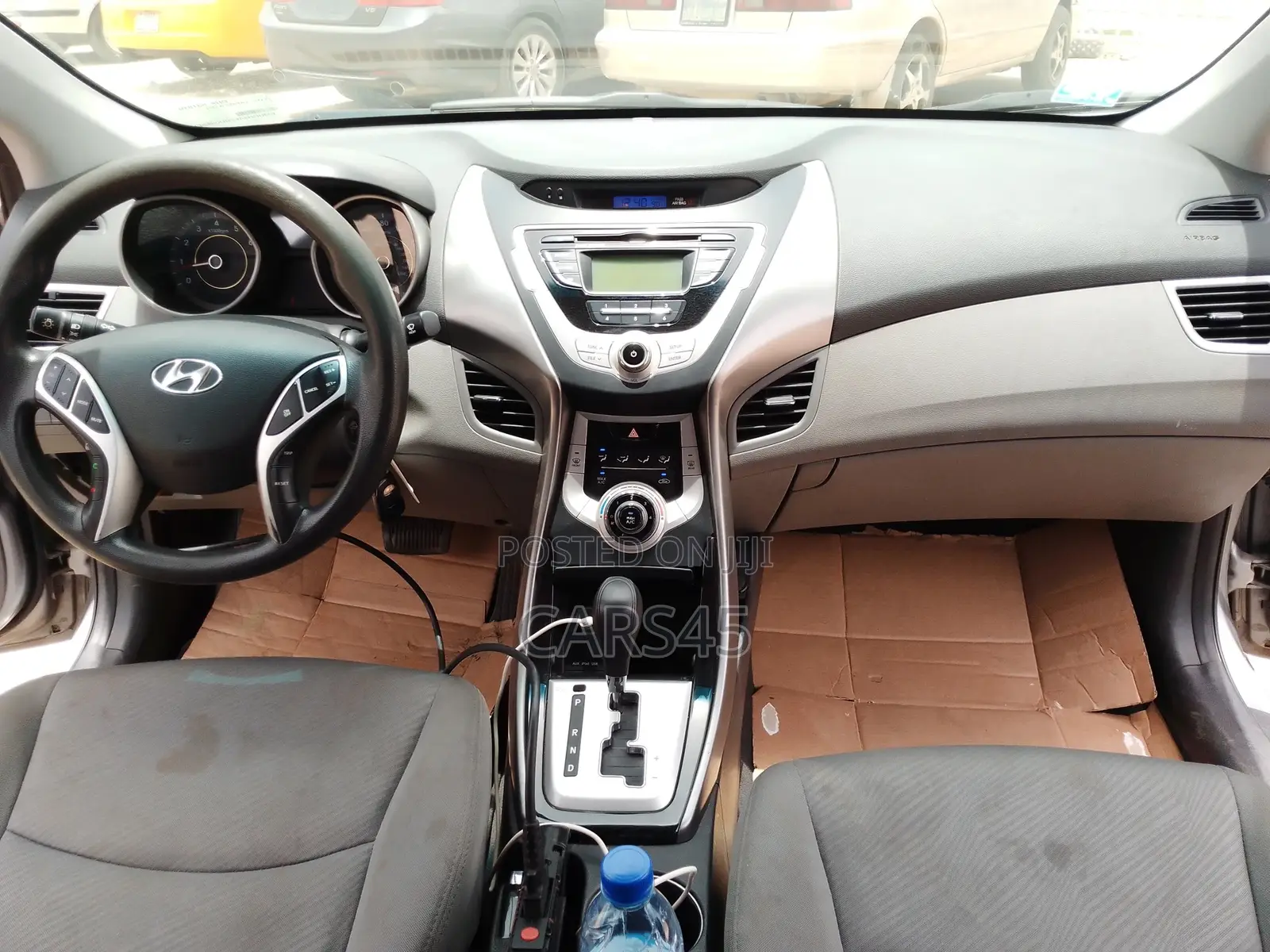 Hyundai Elantra 2011 Gray