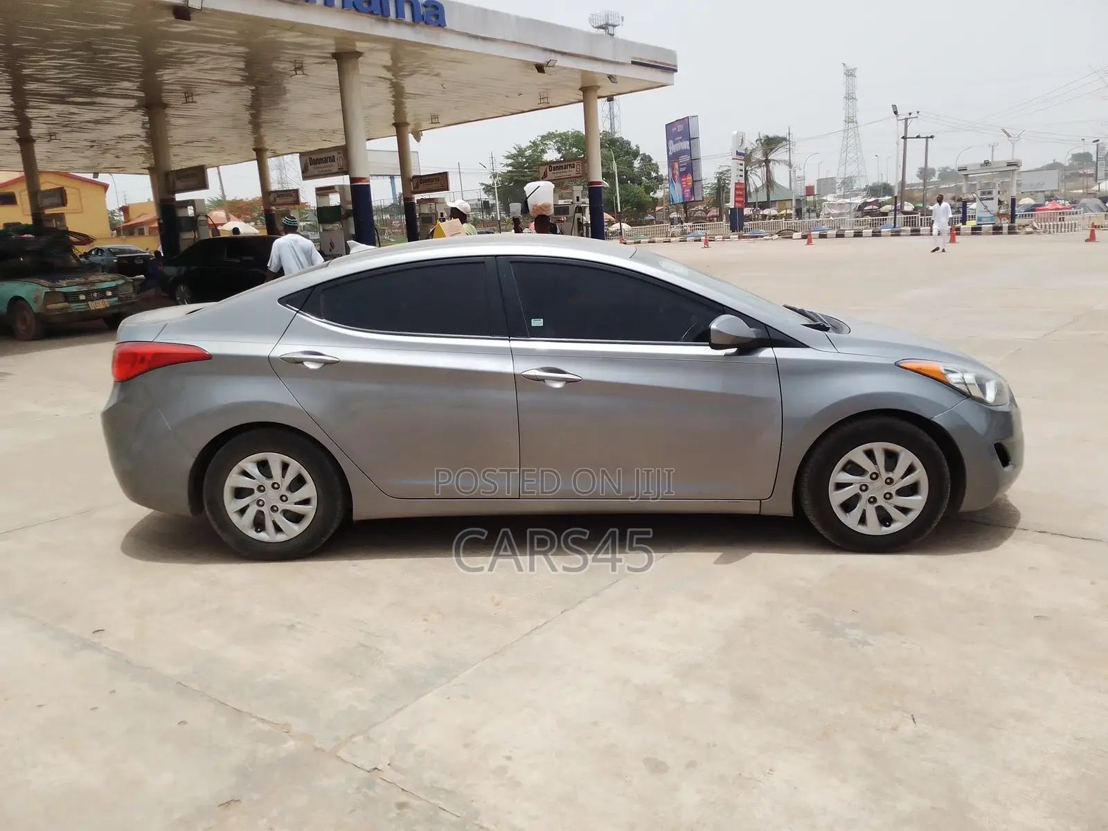 Hyundai Elantra 2011 Gray