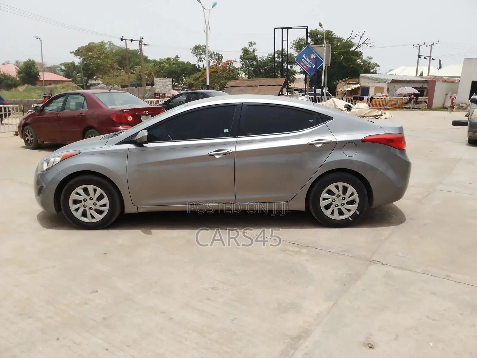 Hyundai Elantra 2011 Gray