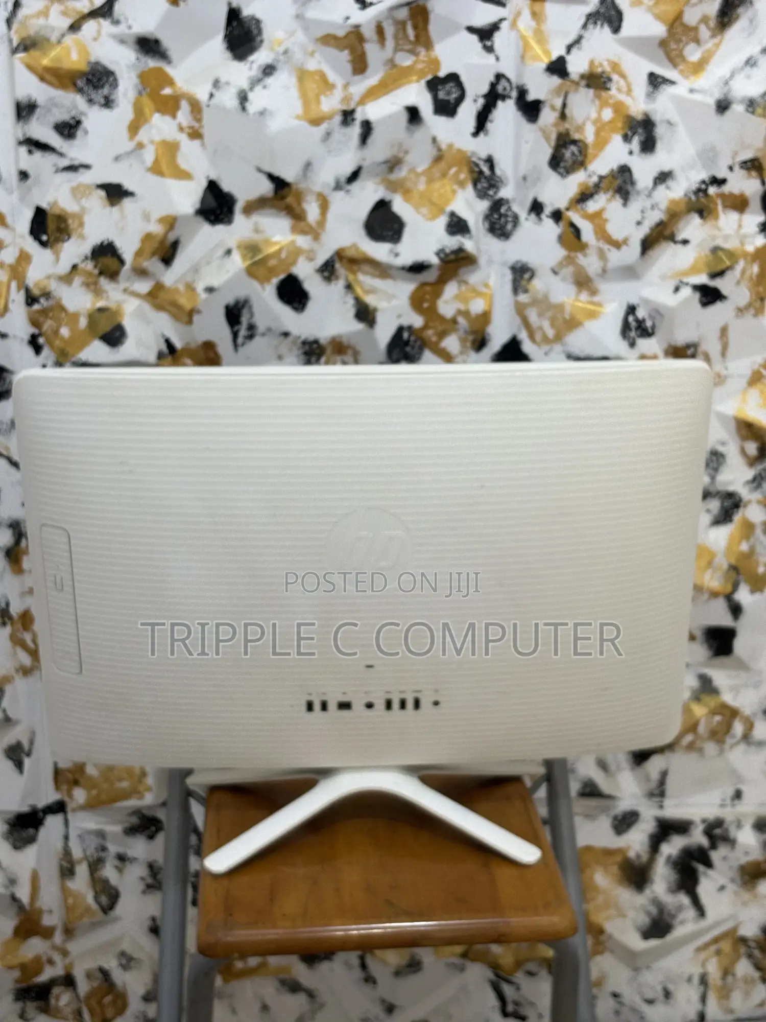 Desktop Computer HP Pavilion 24 8GB AMD HDD 1T