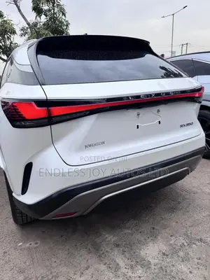 Lexus RX 350 Premium AWD 2024 White