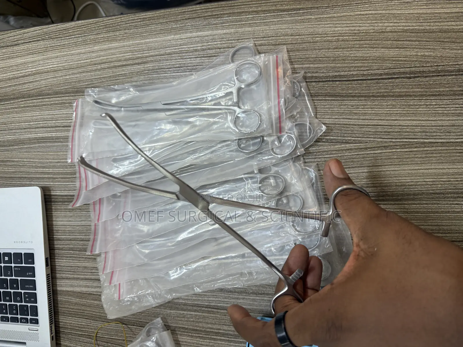 Allis Intestinal Tissue Forceps