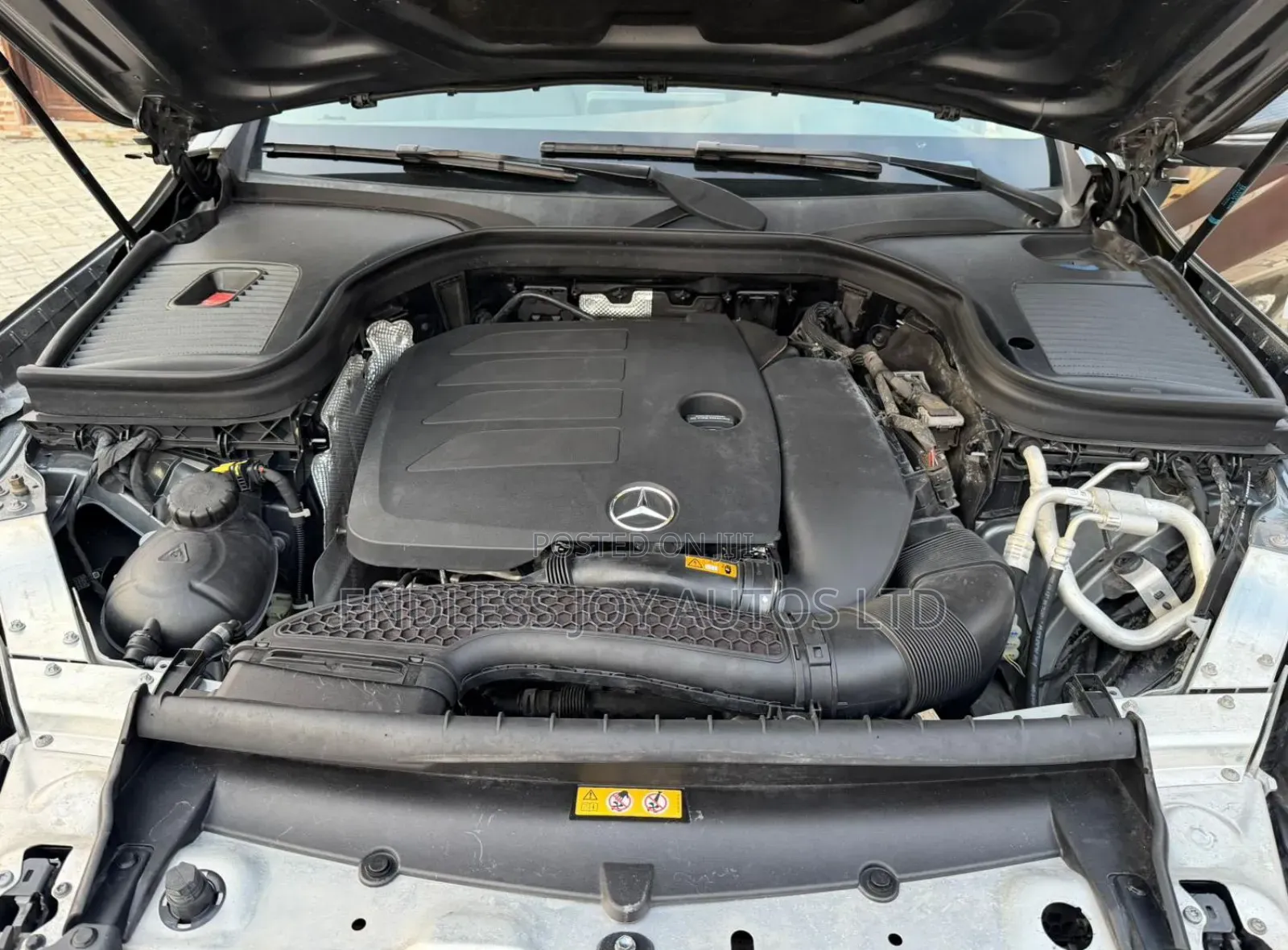 Mercedes-Benz GLC-Class 2020 Beige