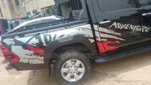 Body Type Hilux Adventure