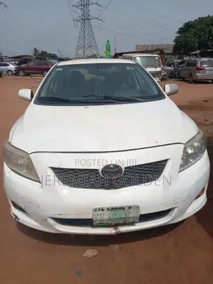 Toyota Corolla 2008 White