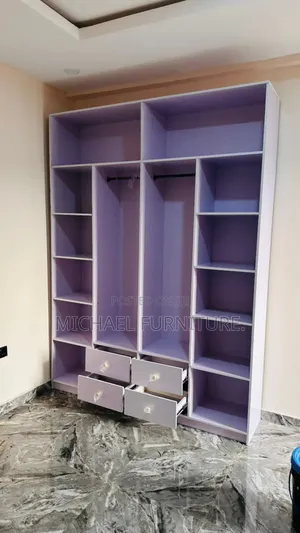 VVN 6 by 8 Open Wardrobe