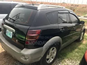 Pontiac Vibe Automatic 2004 Black