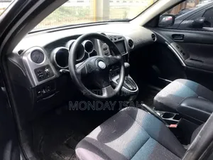 Pontiac Vibe Automatic 2004 Black