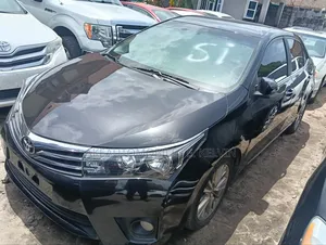 Toyota Corolla LE Eco Plus 4dr Sedan (1.8L 4cyl CVT) 2015 Black