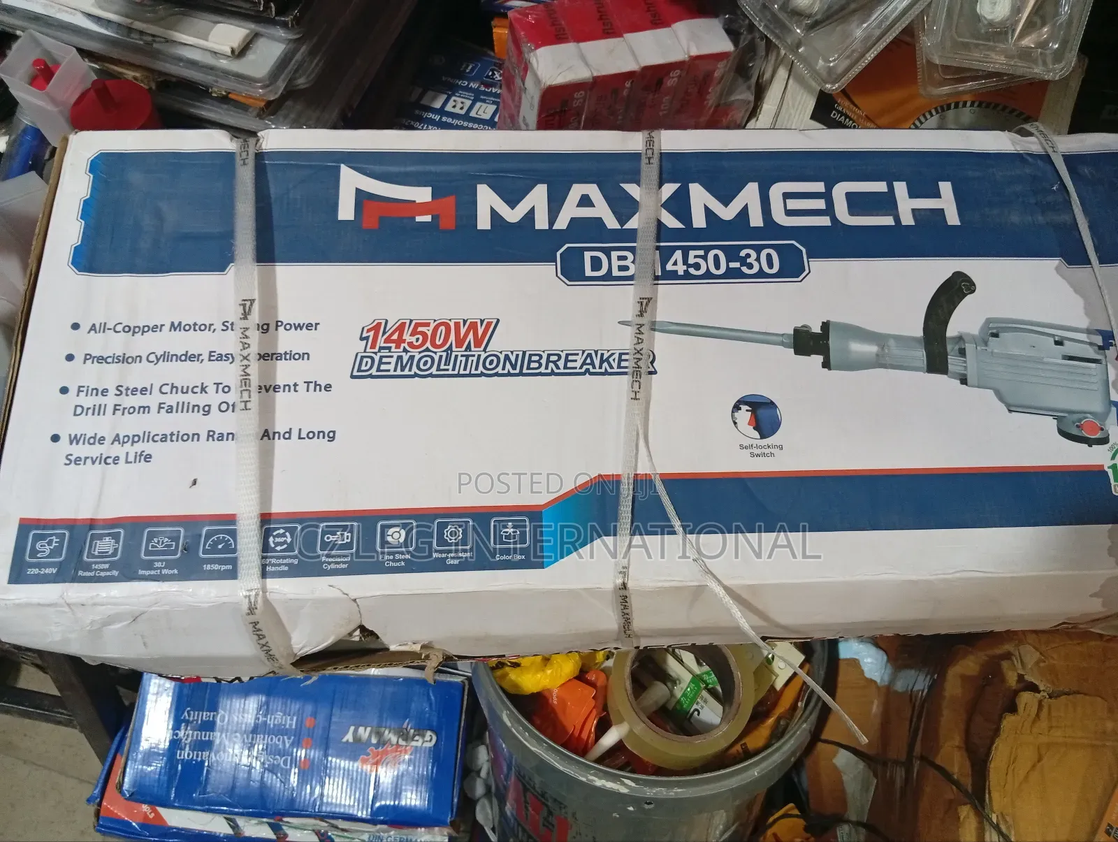 1450 Watts Demolition Breaker