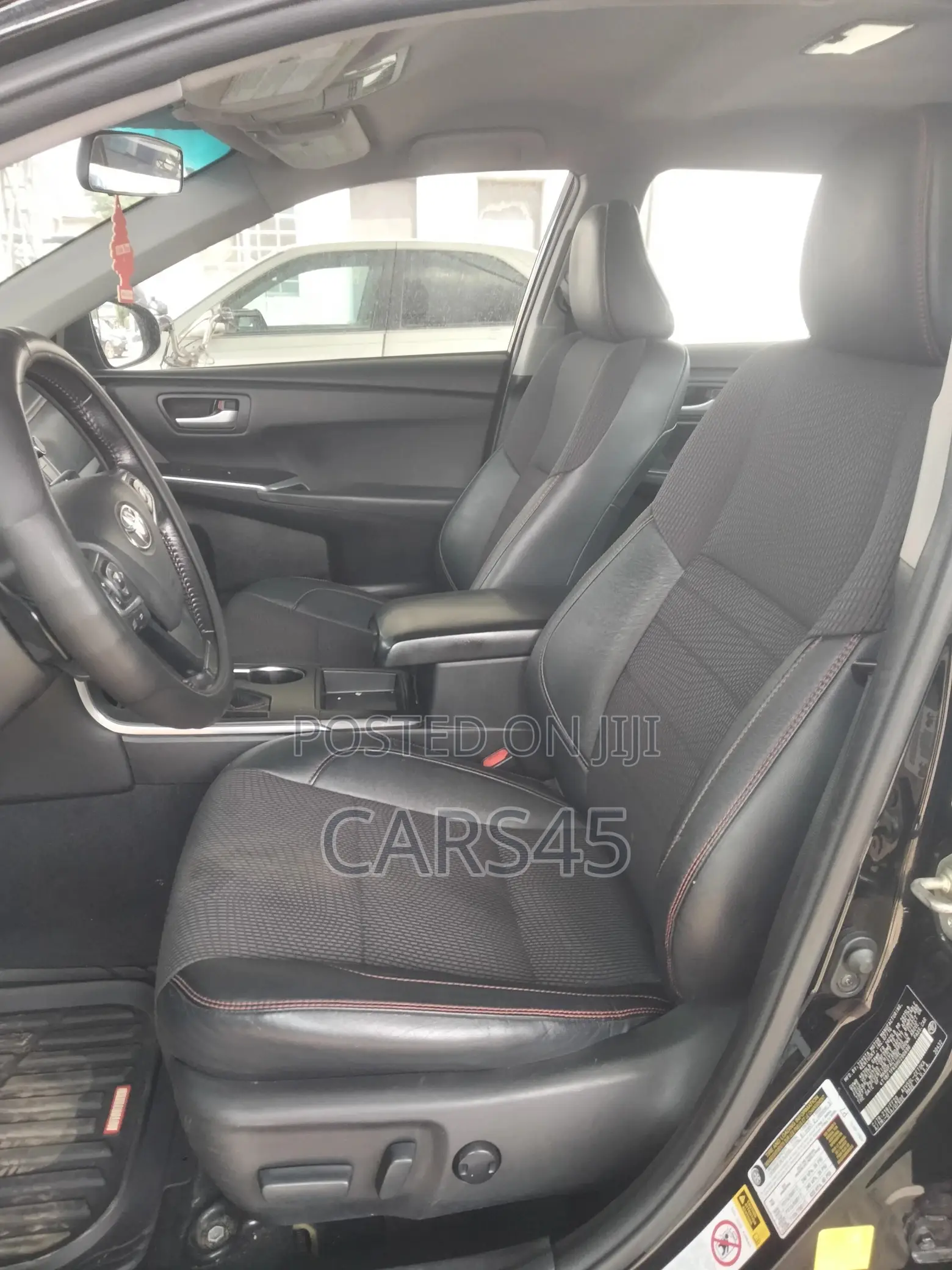 Toyota Camry 2017 Black