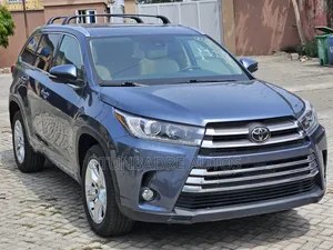 Toyota Highlander Limited 4x2 V6 (3.5L 6cyl 8A) 2018 Blue
