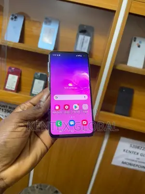 Samsung Galaxy S10e 128 GB Blue