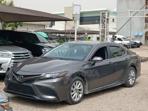 Toyota Camry 2021 Gray