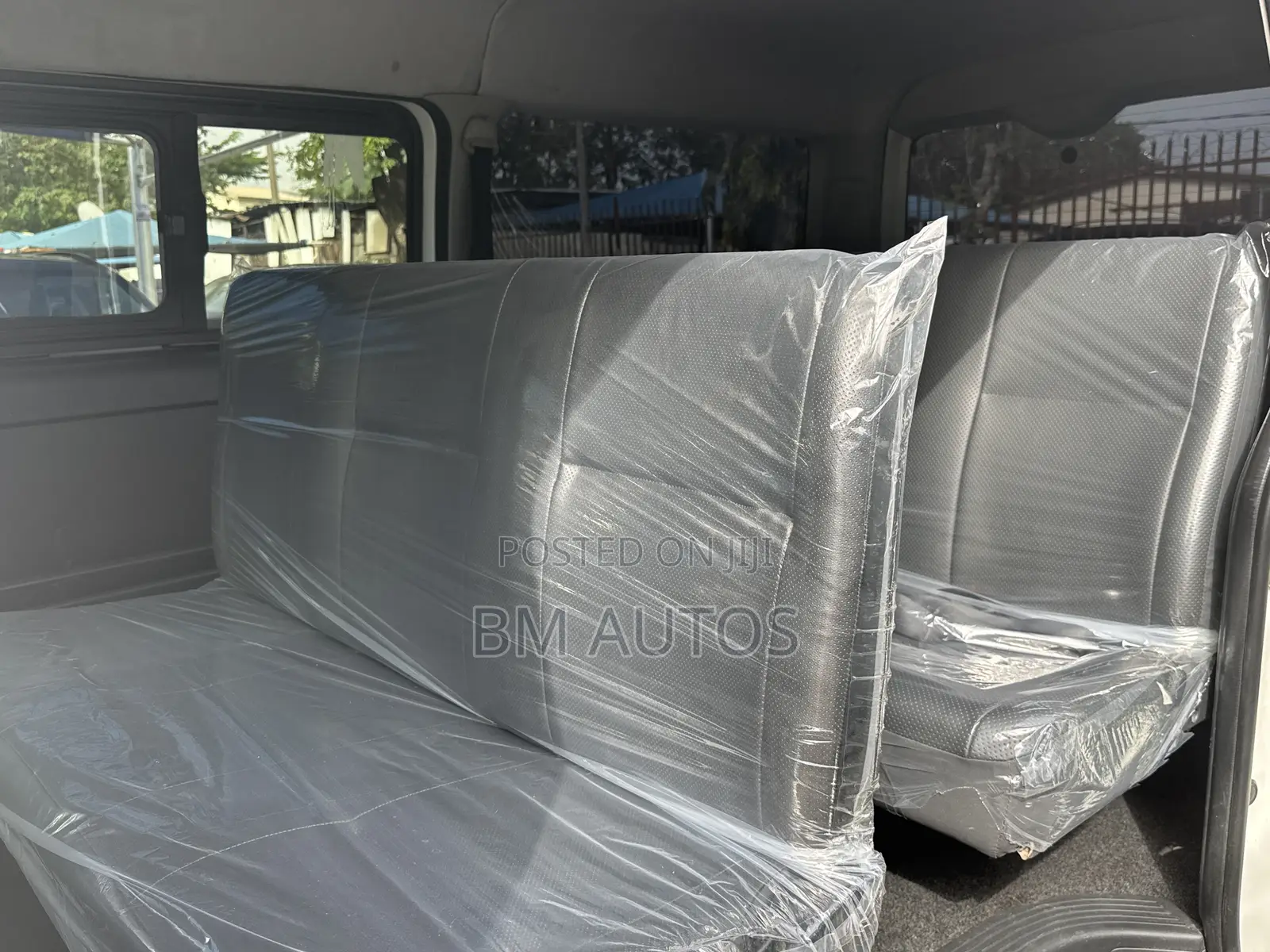 Toyota HiAce 2012 White