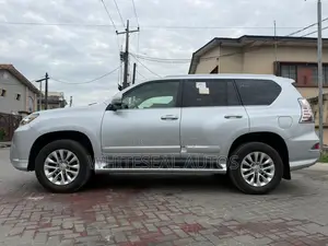 Lexus GX 460 Luxury 2018 Silver