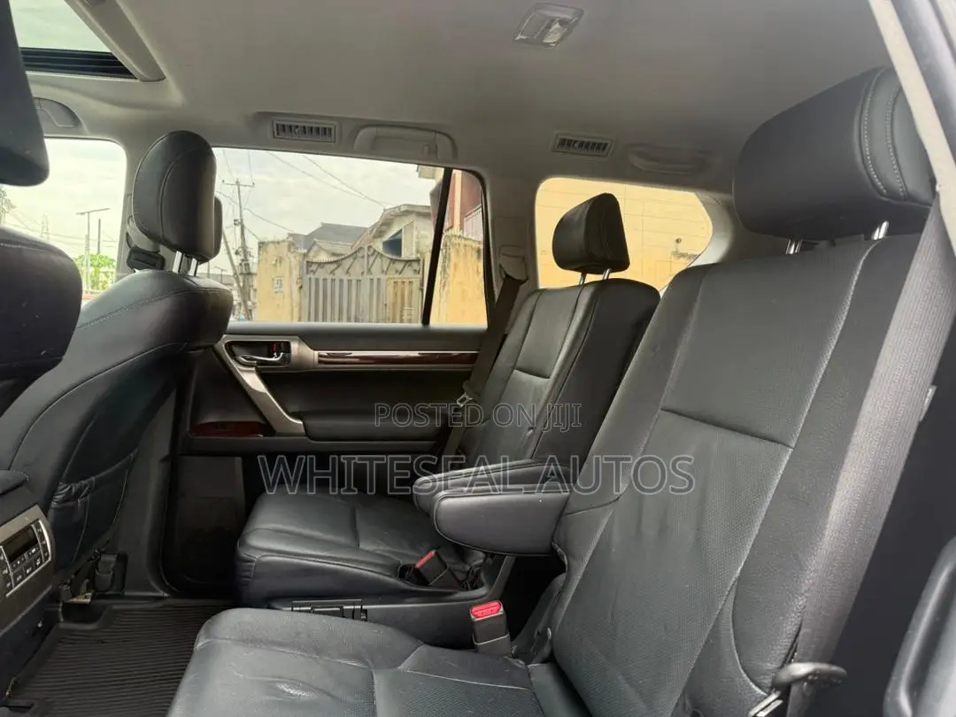 Lexus GX 460 Luxury 2018 Silver