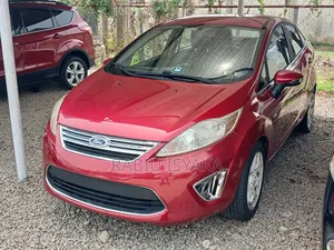 Ford Fiesta 2012 Red