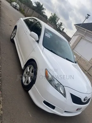 Toyota Camry 2009 White