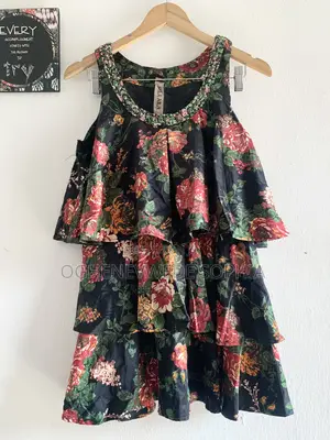 Female Thrift Wears