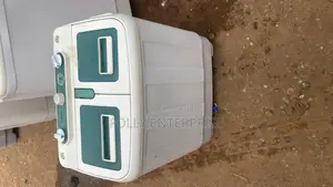 4kg Portable Akai Washing and Spinning Machine