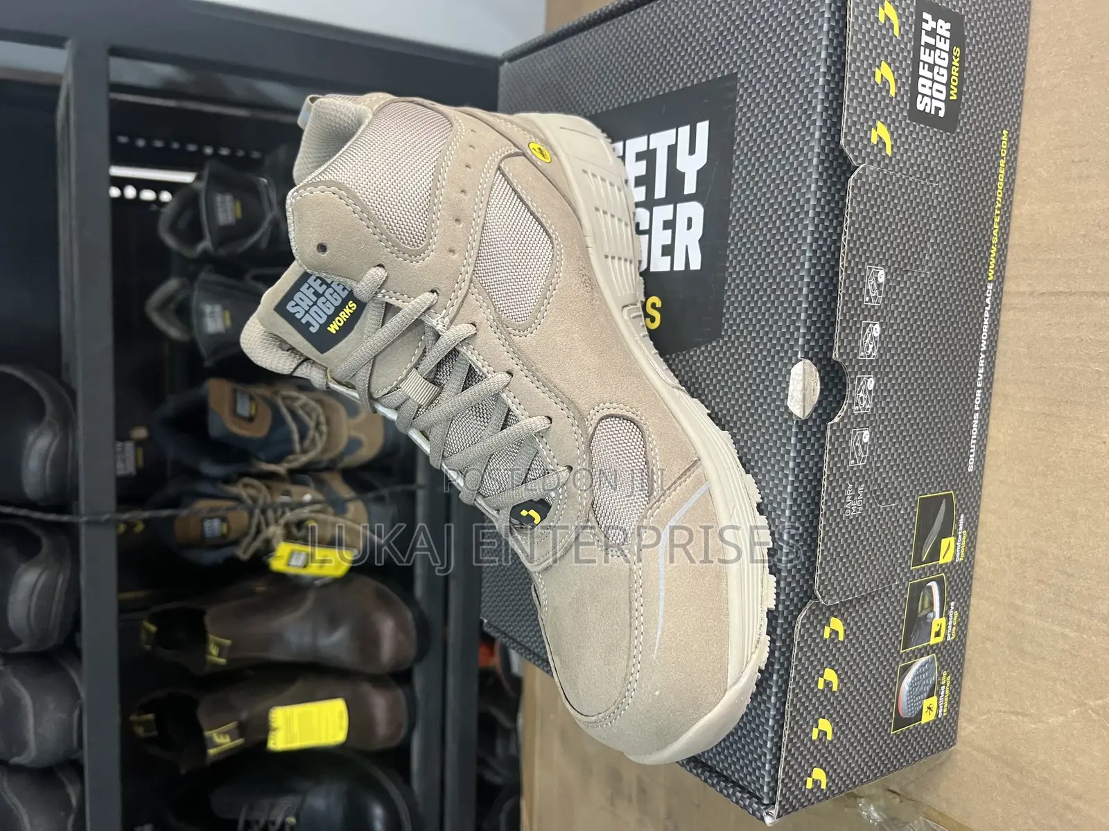 Fuji Mid Safety Jogger Boot