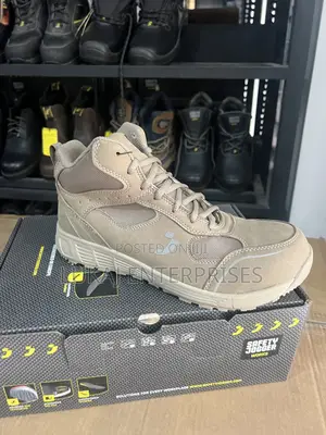 Fuji Mid Safety Jogger Boot