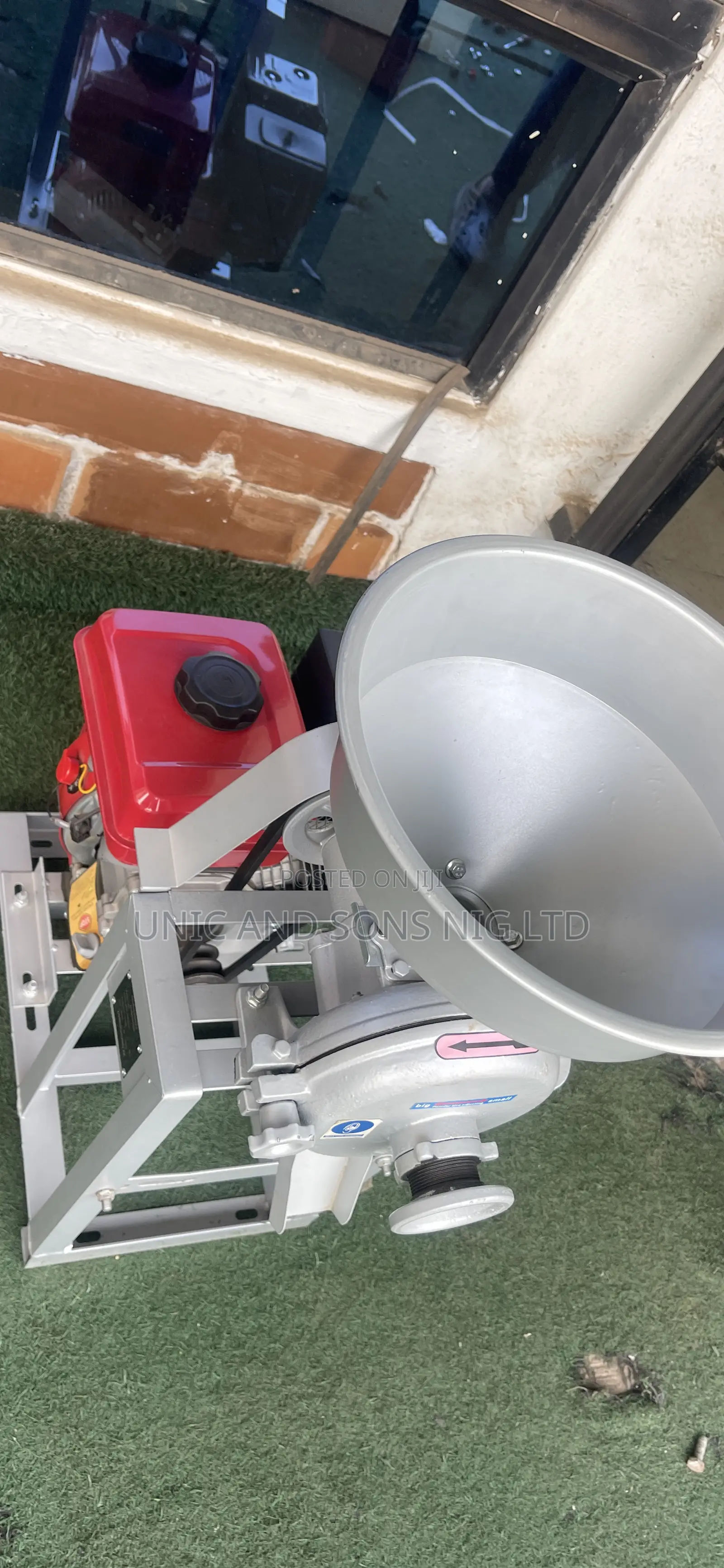 Grinding Machine