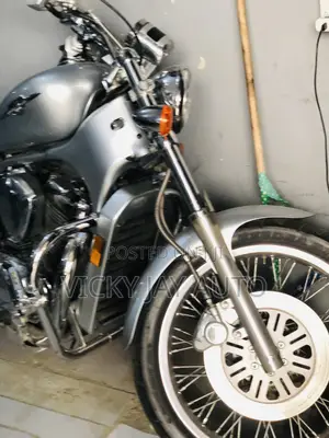 Suzuki 2021 Gray