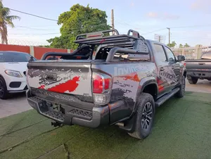 Toyota Tacoma Limited 2022 Gray